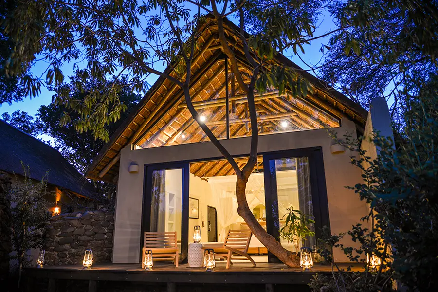 LionSandsRiverLodge-Entrance-LuxuryRoom